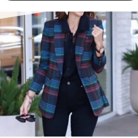 CAbi Holiday Tartan Plaid Stretch Black Blue Red Blazer Jacket Size Large - Picture 15 of 15